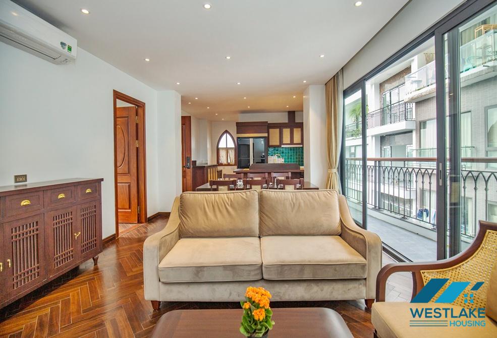 A beautiful 3 bedrooms serviced apartment with lake view for rent in Tay Ho, Ha Noi