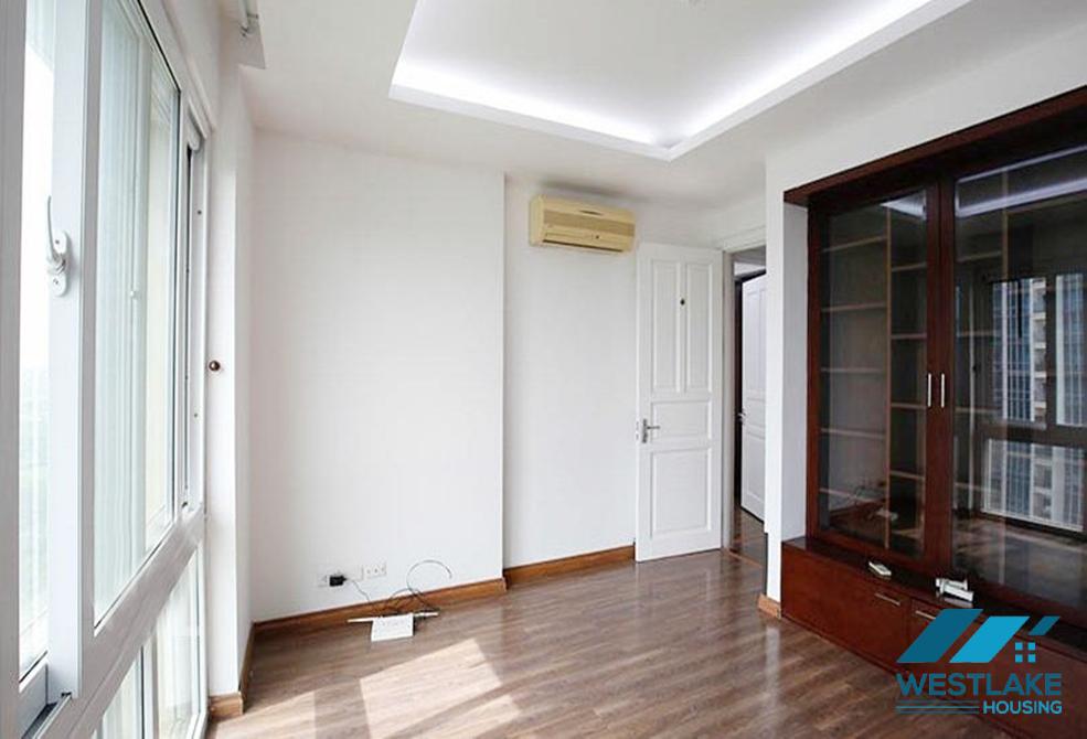 Beautiful three bedrooms apartment for rent in P building, Ciputra, Tay Ho, Ha Noi