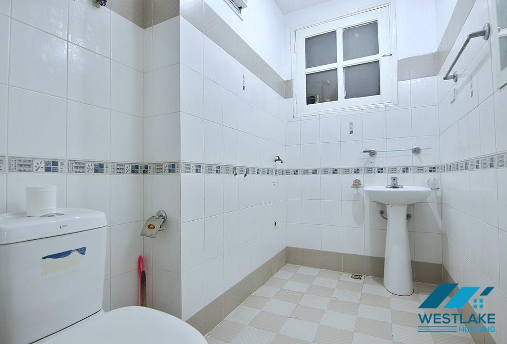 Cho Thuê Nhà 4 Phòng Ngủ, Ban Công, Sân Rộng Thoáng Sáng Tại Tô Ngọc Vân Tây Hồ, Hà Nội Cho Thuê Nhà 4 Phòng Ngủ, Ban Công, Sân Rộng Thoáng Sáng Tại Tô Ngọc Vân Tây Hồ, Hà Nội