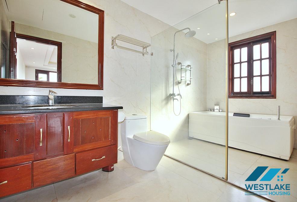 Cho Thuê Biệt Thự 5 Phòng Ngủ Sân Vườn Rộng, View Hồ Thoáng Mát Tại Tô Ngoc Vân, Tây Hồ, Hà Nội Cho Thuê Biệt Thự 5 Phòng Ngủ Sân Vườn Rộng, View Hồ Thoáng Mát Tại Tô Ngoc Vân, Tây Hồ, Hà Nội