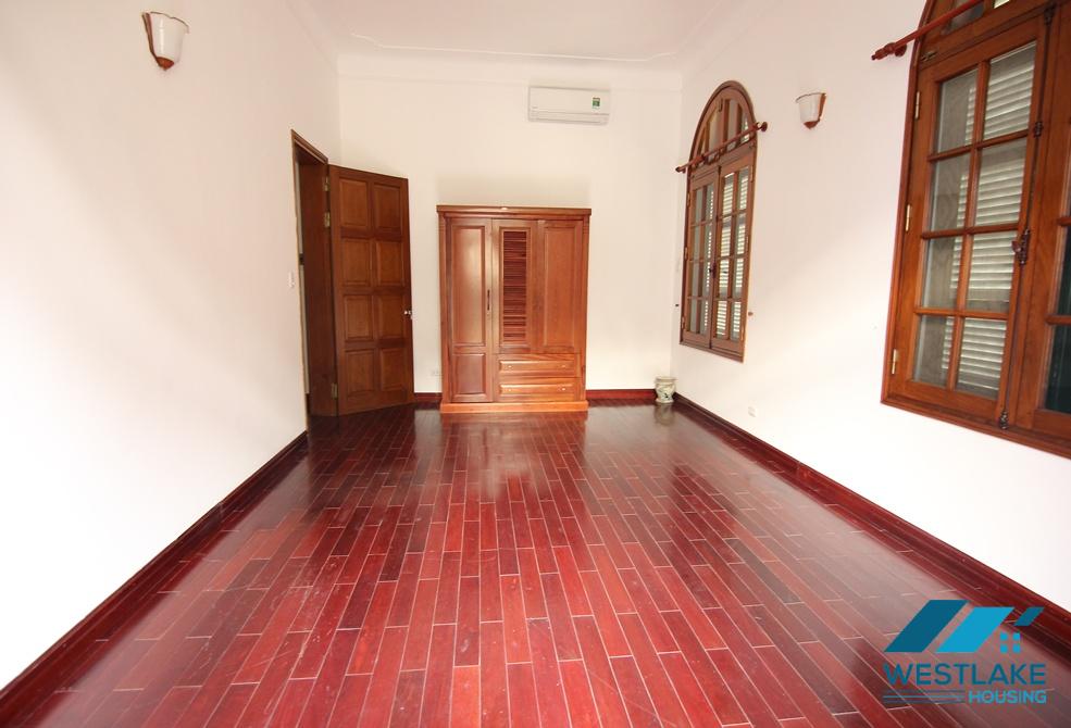 Beautiful mansion with lots of charms for rent in Tay Ho, Ha Noi