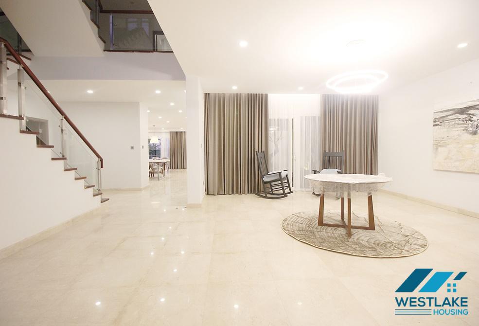 Biệt Thự 400m² Cho Thuê tại Khu Q Ciputra – Sáng, Thoáng, Sân Vườn Lớn Biệt Thự 400m² Cho Thuê tại Khu Q Ciputra – Sáng, Thoáng, Sân Vườn Lớn