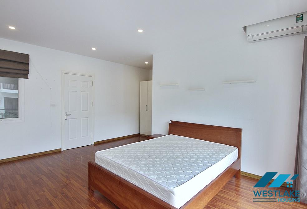 A modern villa with lot of natural light for rent in Tay Ho, Ha Noi A modern villa with lot of natural light for rent in Tay Ho, Ha Noi