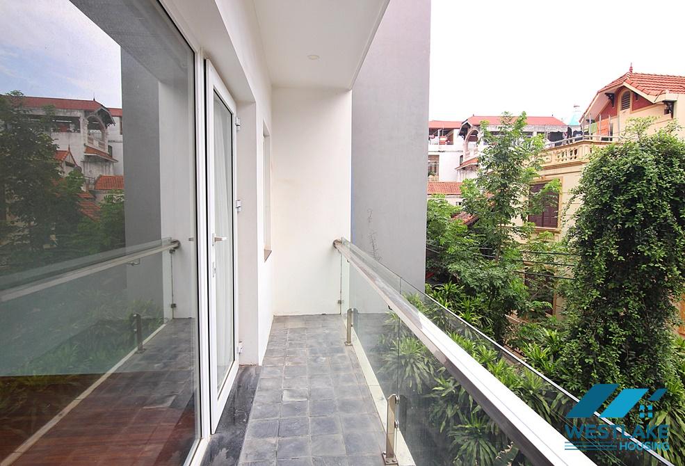 A modern villa with lot of natural light for rent in Tay Ho, Ha Noi A modern villa with lot of natural light for rent in Tay Ho, Ha Noi