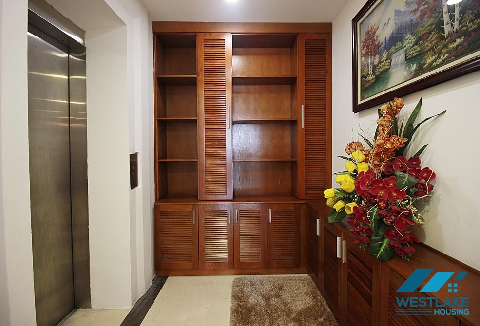 A good-priced 4 bedroom apartment for rent in Ciputra, Tay Ho, Ha Noi A good-priced 4 bedroom apartment for rent in Ciputra, Tay Ho, Ha Noi