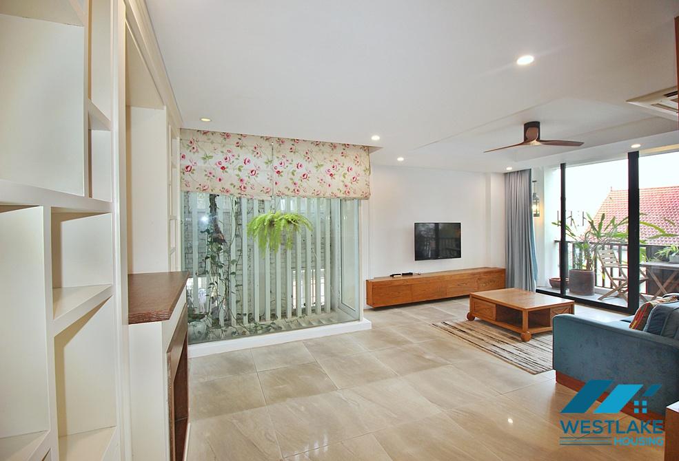 Bright 02 bedrooms apartment on high floor for rent in Tay Ho, Ha Noi Bright 02 bedrooms apartment on high floor for rent in Tay Ho, Ha Noi