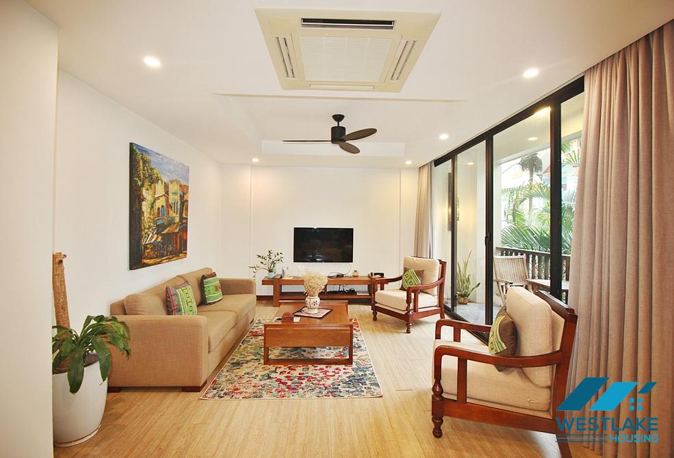 Nice 03 bedrooms apartment for rent in Tay Ho area, Ha Noi Nice 03 bedrooms apartment for rent in Tay Ho area, Ha Noi