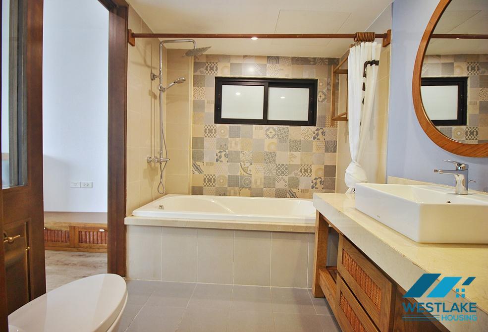 Cho Thuê Căn Hộ 2 Phòng Ngủ Sáng Thoáng Trên Tầng Cao Tại Xuân Diệu Tây Hồ, Hà Nội. Cho Thuê Căn Hộ 2 Phòng Ngủ Sáng Thoáng Trên Tầng Cao Tại Xuân Diệu Tây Hồ, Hà Nội.