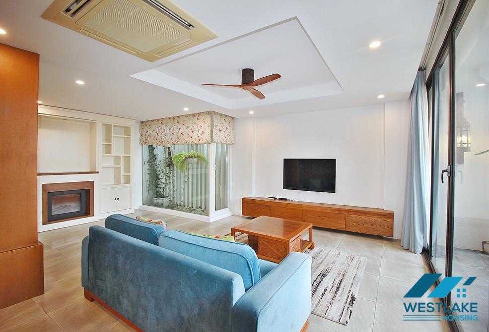 Cho Thuê Căn Hộ 2 Phòng Ngủ Sáng Thoáng Trên Tầng Cao Tại Xuân Diệu Tây Hồ, Hà Nội. Cho Thuê Căn Hộ 2 Phòng Ngủ Sáng Thoáng Trên Tầng Cao Tại Xuân Diệu Tây Hồ, Hà Nội.