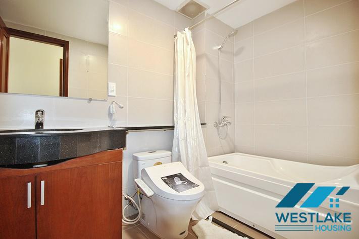 Cho Thuê Căn Hộ 3 Phòng Ngủ Đẹp, Ban Công, View Hồ Thoáng Sáng Tại Đường Quang An, Tây Hồ, Hà Nội. Cho Thuê Căn Hộ 3 Phòng Ngủ Đẹp, Ban Công, View Hồ Thoáng Sáng Tại Đường Quang An, Tây Hồ, Hà Nội.