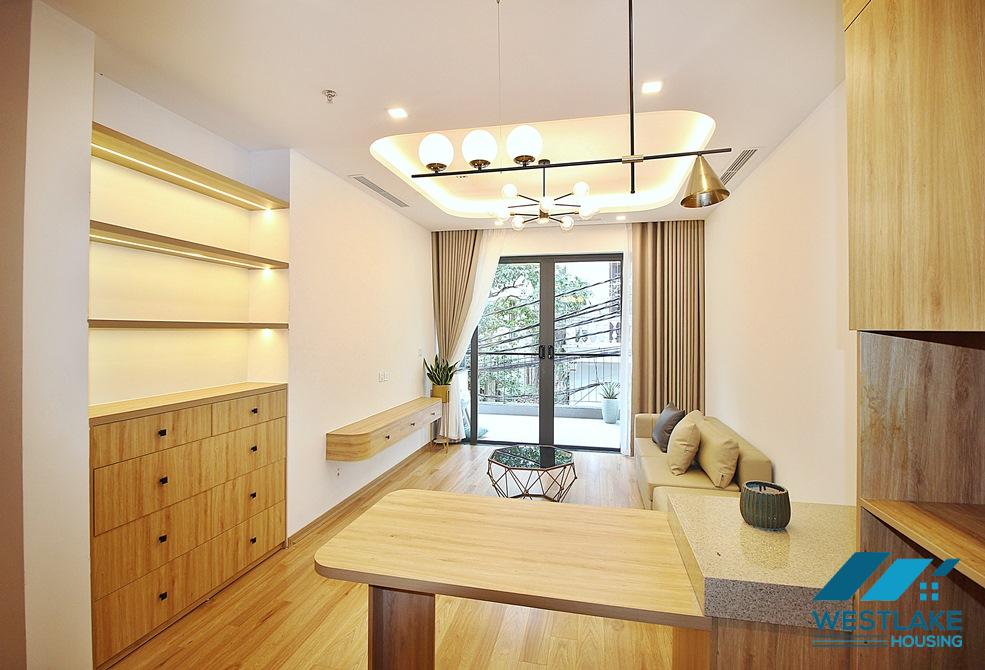 Good quality 02 bedrooms apartment for rent in Xuan Dieu area, Tay Ho, Ha Noi