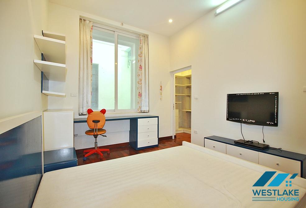 Modern and high quality house for rent in Tay Ho ward, Ha Noi