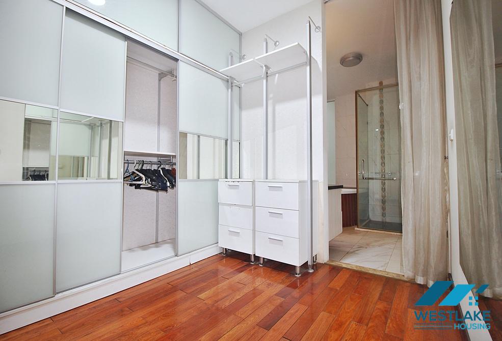 Modern and high quality house for rent in Tay Ho ward, Ha Noi