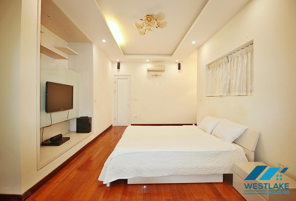 Modern and high quality house for rent in Tay Ho ward, Ha Noi