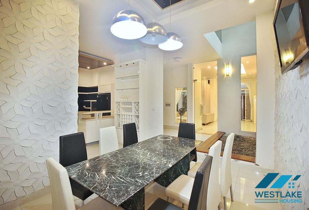 Modern and high quality house for rent in Tay Ho ward, Ha Noi