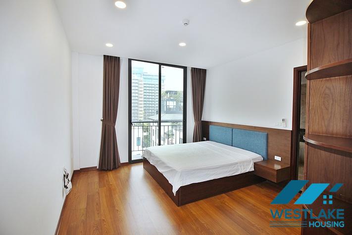 Bright two bedroom apartment on high floor for rent in Xuan Dieu area, Tay Ho, Ha Noi