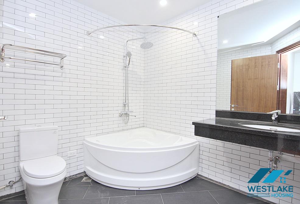 A bright and clean studio for rent in Dang Thai Mai, Tay Ho