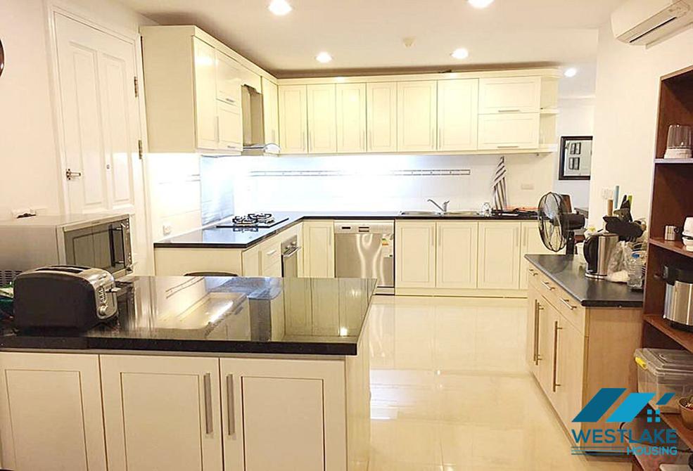 An penthouse apartment for rent at P building Ciputra, Tay Ho, Ha Noi An penthouse apartment for rent at P building Ciputra, Tay Ho, Ha Noi