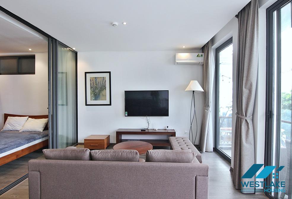 Beautiful apartment with Westlake view for rent in Tay Ho, Ha Noi Beautiful apartment with Westlake view for rent in Tay Ho, Ha Noi