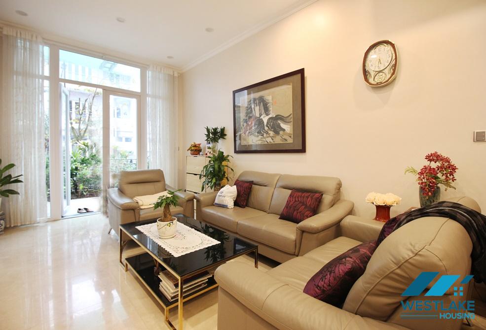 CHO THUÊ NHÀ 5 PHÒNG NGỦ CÓ NỘI THẤT ĐẦY ĐỦ TẠI KHU K – CIPUTRA CHO THUÊ NHÀ 5 PHÒNG NGỦ CÓ NỘI THẤT ĐẦY ĐỦ TẠI KHU K – CIPUTRA