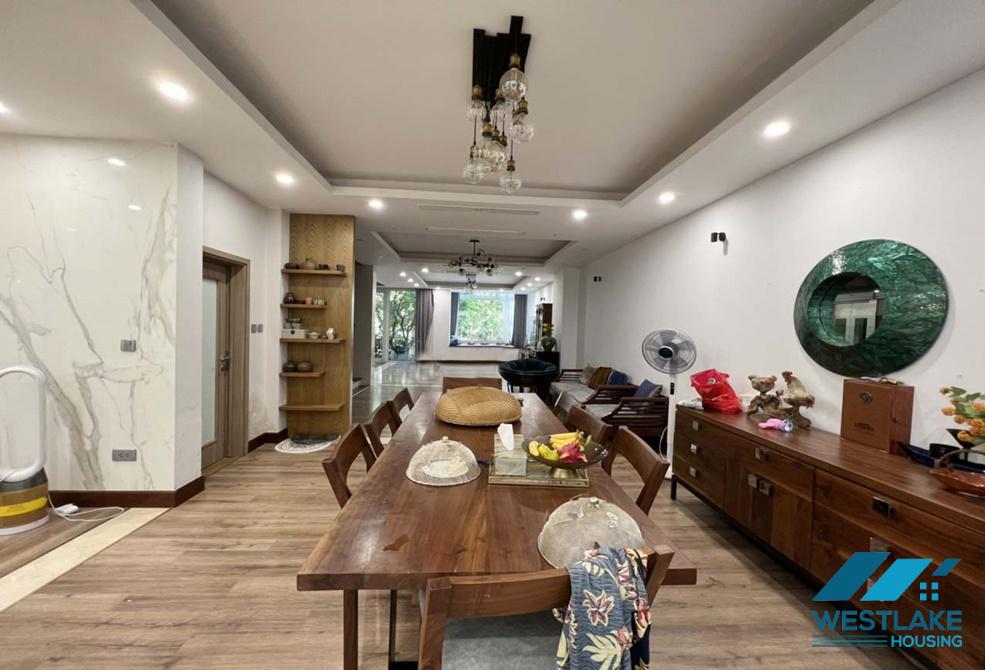 CHO THUÊ NHÀ ĐẸP CÓ THANG MÁY TẠI CIPUTRA, TÂY HỒ CHO THUÊ NHÀ ĐẸP CÓ THANG MÁY TẠI CIPUTRA, TÂY HỒ