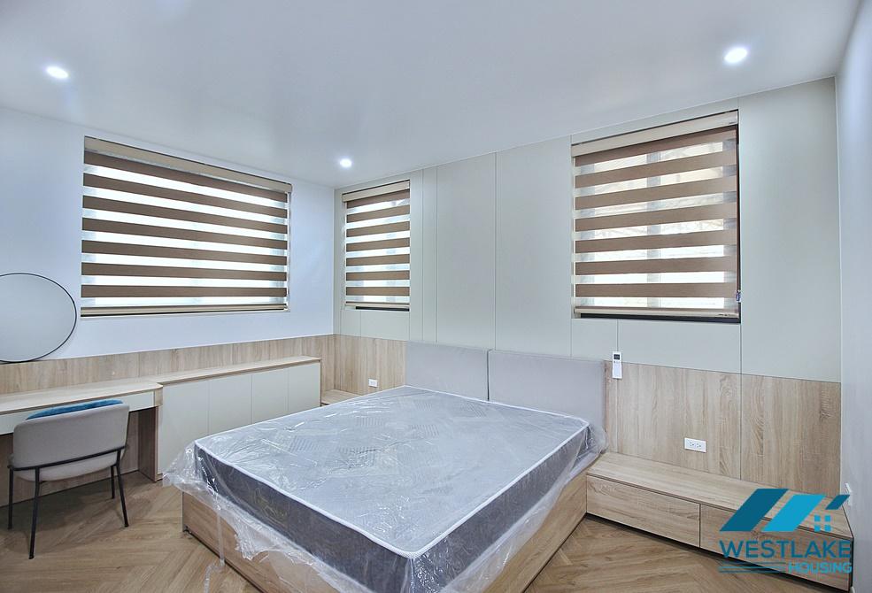 Brand new and modern 3 bedroom apartment for rent in Tay Ho, Ha Noi Brand new and modern 3 bedroom apartment for rent in Tay Ho, Ha Noi