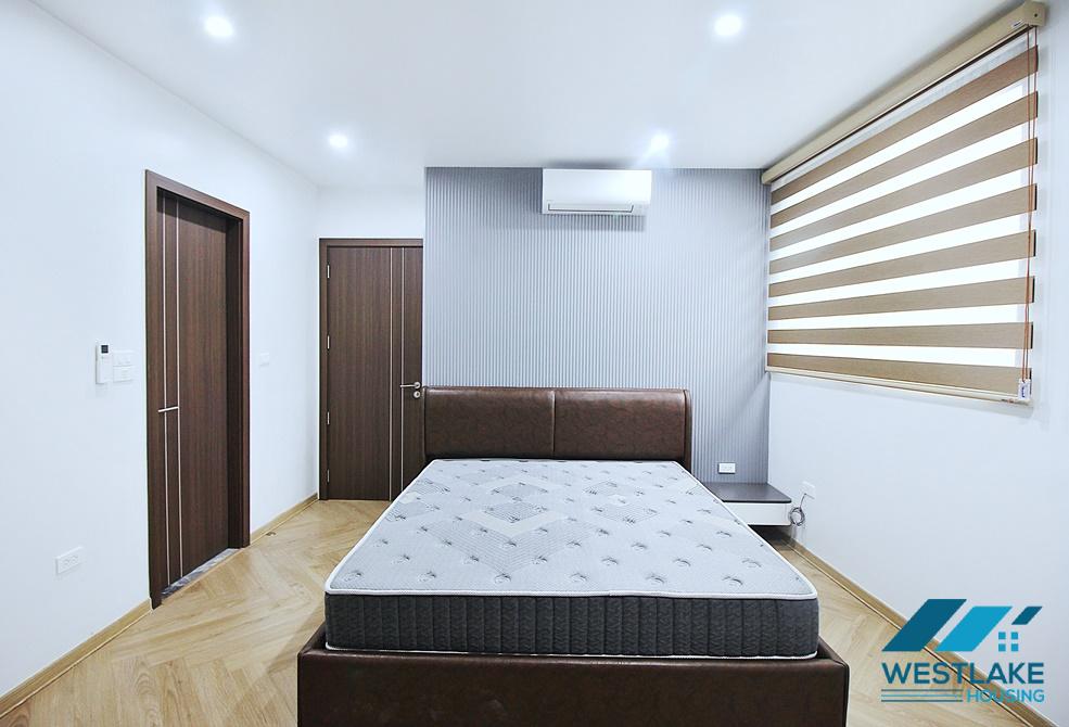 Brand new and modern 3 bedroom apartment for rent in Tay Ho, Ha Noi Brand new and modern 3 bedroom apartment for rent in Tay Ho, Ha Noi