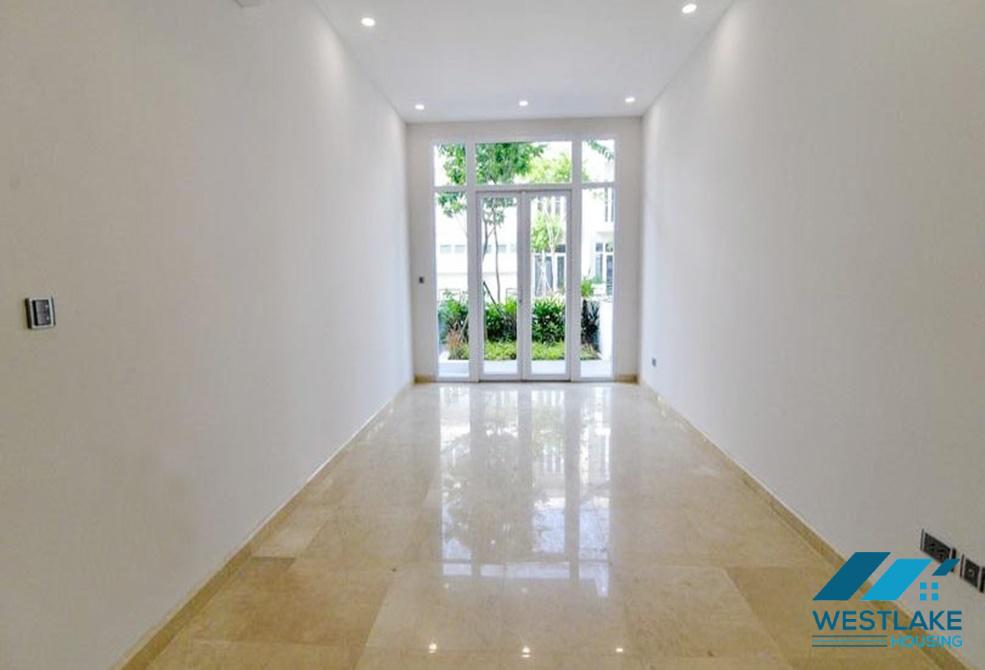 CHO THUÊ BIỆT THỰ BÁN NỘI THẤT 5 PHÒNG NGỦ TẠI CIPUTRA, TÂY HỒ CHO THUÊ BIỆT THỰ BÁN NỘI THẤT 5 PHÒNG NGỦ TẠI CIPUTRA, TÂY HỒ