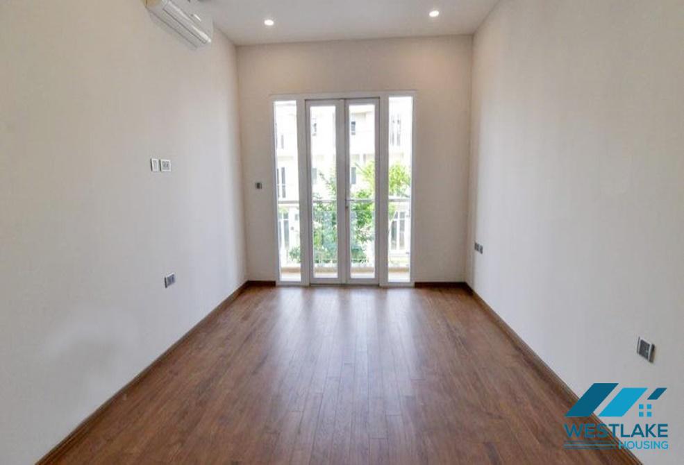 CHO THUÊ BIỆT THỰ BÁN NỘI THẤT 5 PHÒNG NGỦ TẠI CIPUTRA, TÂY HỒ CHO THUÊ BIỆT THỰ BÁN NỘI THẤT 5 PHÒNG NGỦ TẠI CIPUTRA, TÂY HỒ