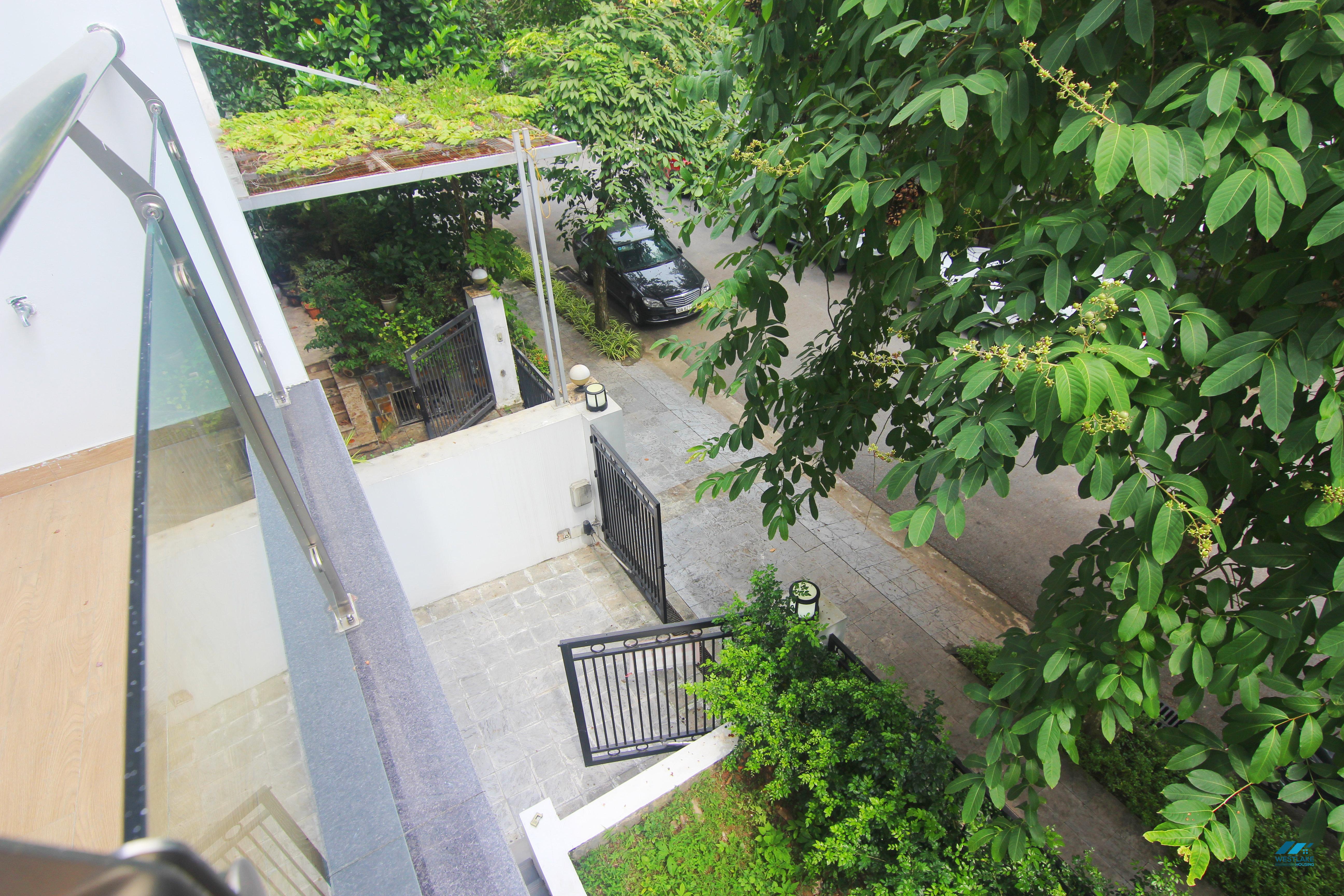 CHO THUÊ BIỆT THỰ 4 PHÒNG NGỦ MỚI – CIPUTRA, TÂY HỒ