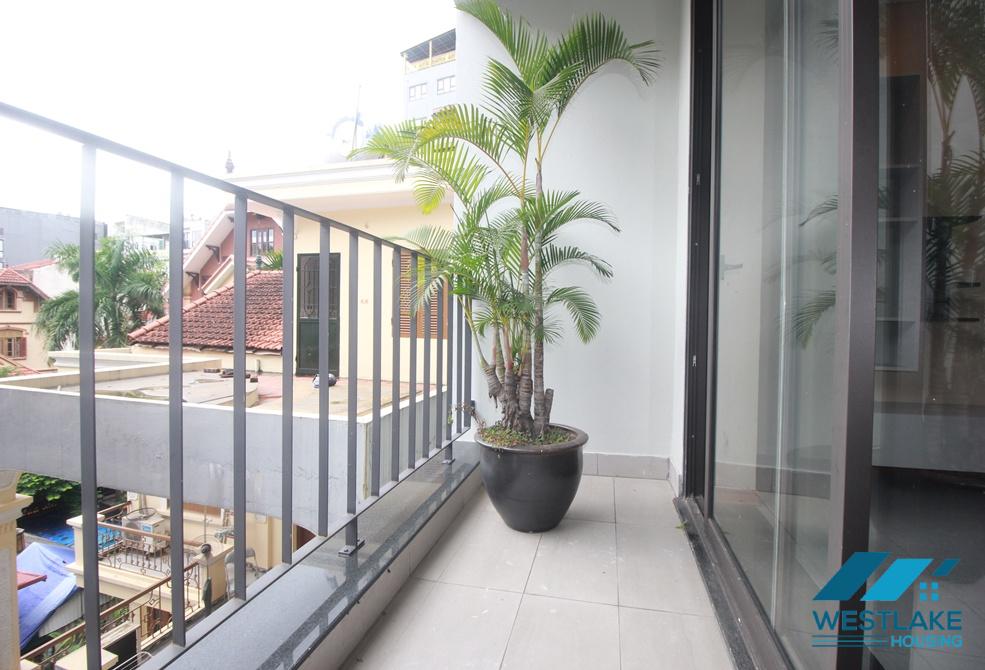 Modern and good quality 02 bedrooms apartment for rent in Tay Ho, Ha Noi