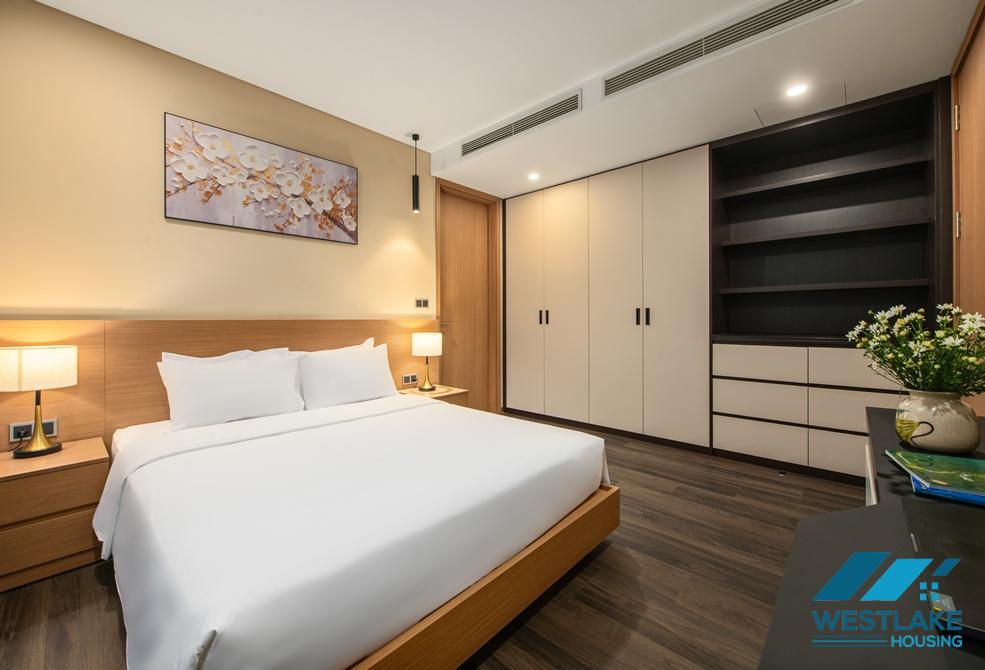 Modern and good quality 02 bedrooms apartment for rent in Tay Ho, Ha Noi