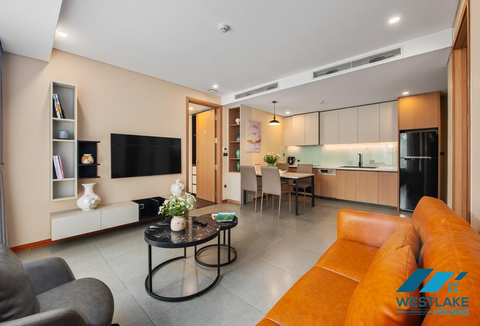 Modern and good quality 02 bedrooms apartment for rent in Tay Ho, Ha Noi