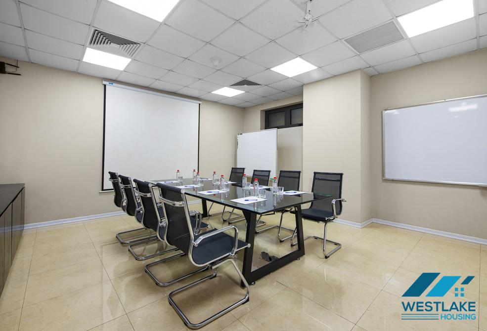 A beautiful 02-bedroom serviced apartment for rent on Tay Ho street, Tay Ho, Ha Noi