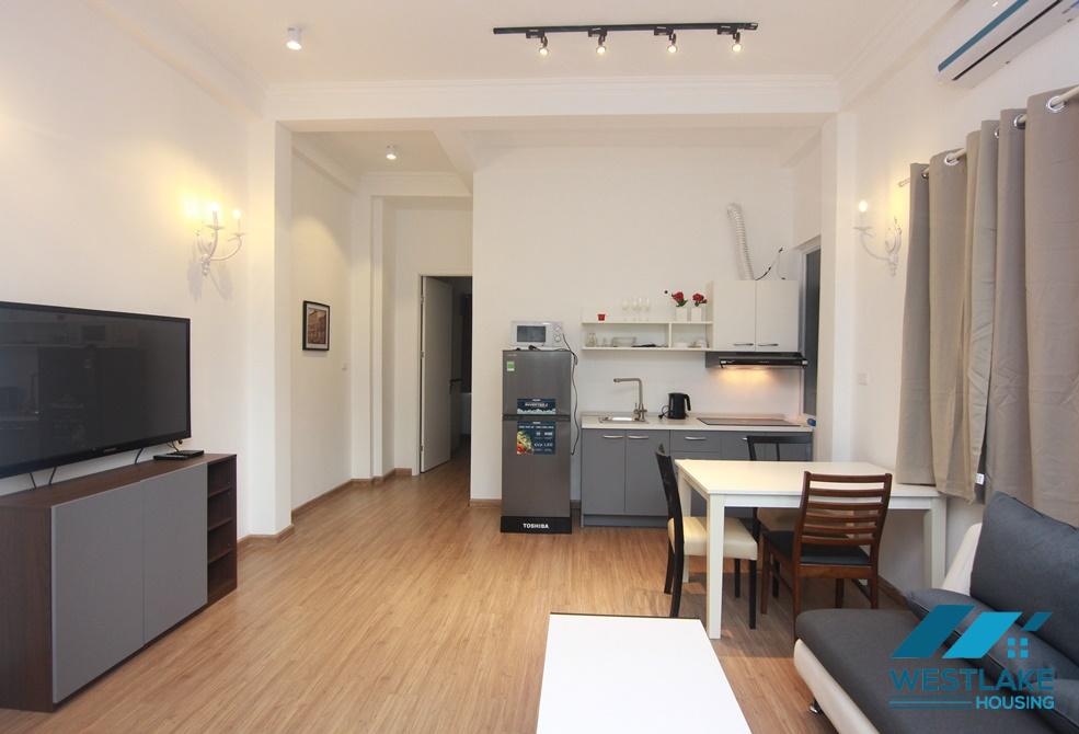 Elegant 1 bedroom apartment for rent in Dang Thai Mai, Tay Ho Elegant 1 bedroom apartment for rent in Dang Thai Mai, Tay Ho