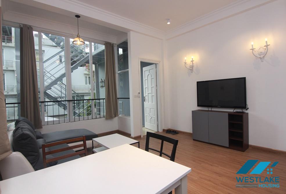 Elegant 1 bedroom apartment for rent in Dang Thai Mai, Tay Ho Elegant 1 bedroom apartment for rent in Dang Thai Mai, Tay Ho