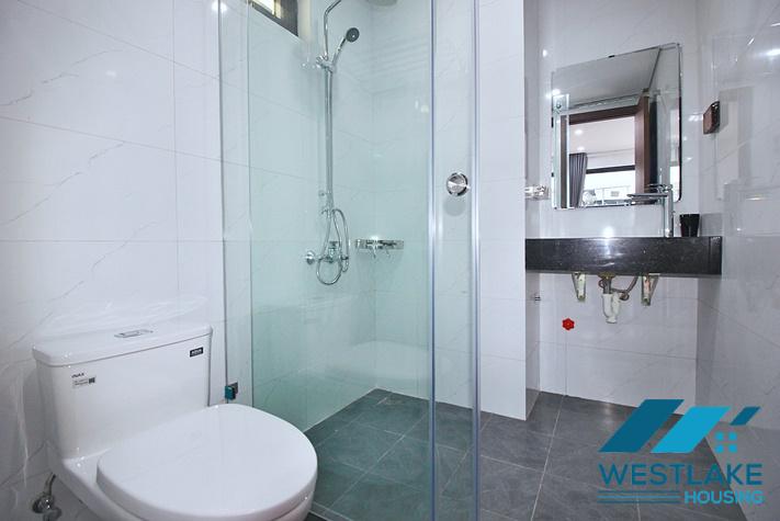 Căn Hộ Một Phòng Ngủ Rộng,Thoáng Sáng View Hồ Cho Thuê Tại Âu Cơ Tây Hồ, Hà Nội