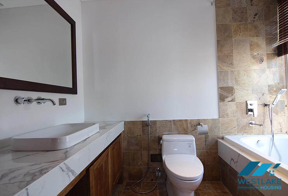 A penthouse 3 bedroom apartment for rent in Tay Ho, Ha Noi