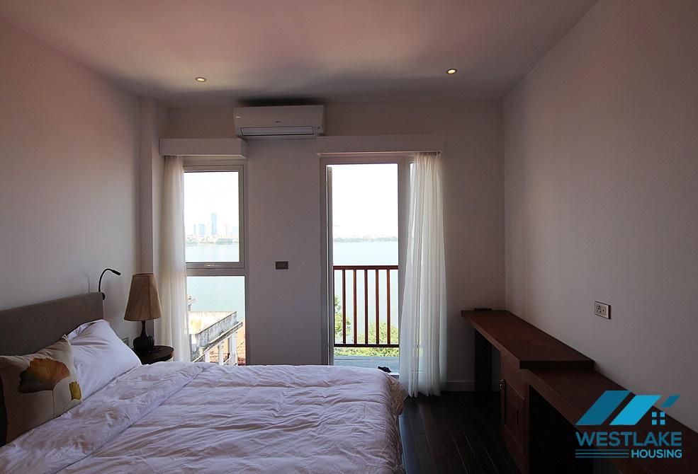 A penthouse 3 bedroom apartment for rent in Tay Ho, Ha Noi