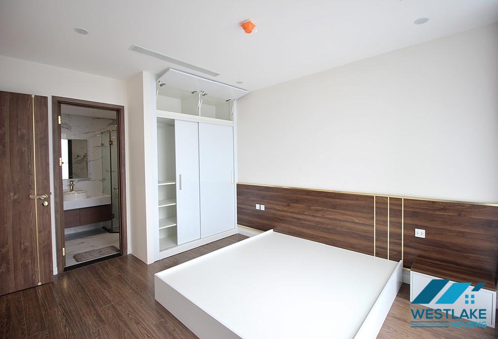 Unfurnished duplex apartment in Sunshine City for rent