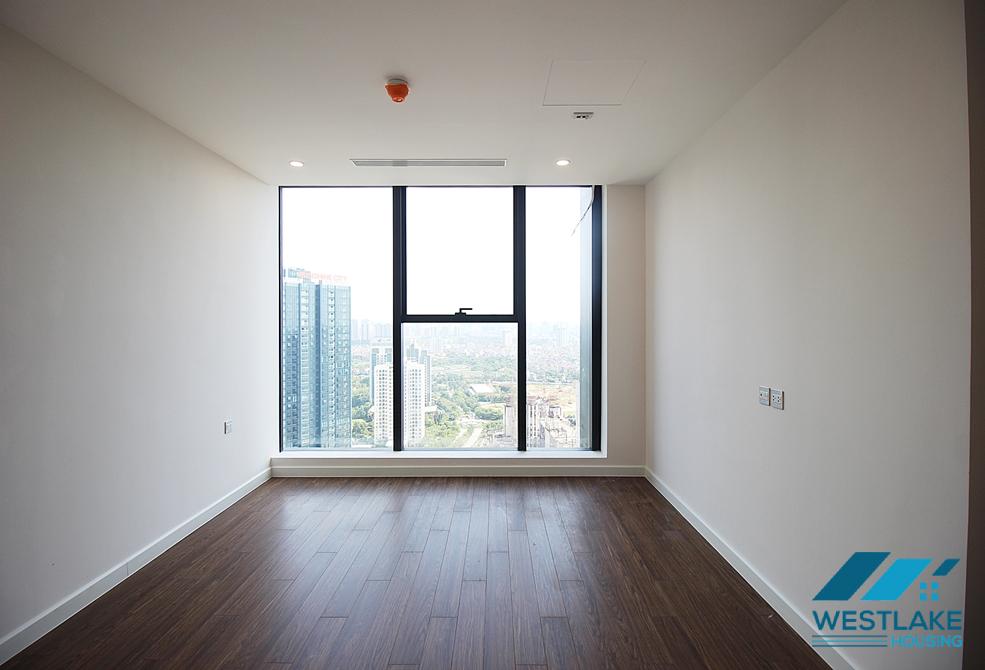 Unfurnished duplex apartment in Sunshine City for rent