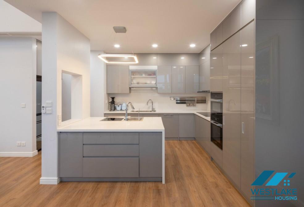 CHO THUÊ BIỆT THỰ TRẮNG – KHU C CIPUTRA