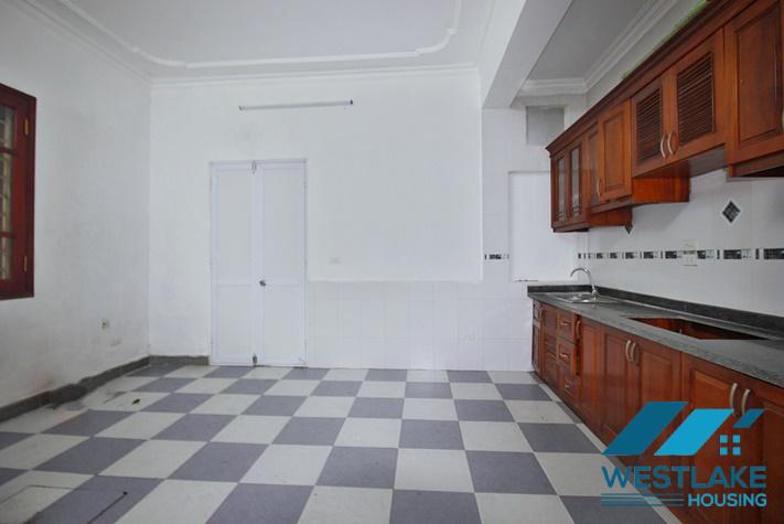 Cho Thuê Nhà 3 Phòng Ngủ Để Ở Hoặc Làm Quán Tại Đường Tô Ngọc Vân, Tây Hồ, Hà Nội. Cho Thuê Nhà 3 Phòng Ngủ Để Ở Hoặc Làm Quán Tại Đường Tô Ngọc Vân, Tây Hồ, Hà Nội.