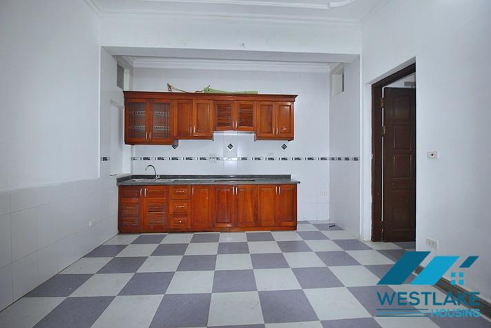 Cho Thuê Nhà 3 Phòng Ngủ Để Ở Hoặc Làm Quán Tại Đường Tô Ngọc Vân, Tây Hồ, Hà Nội. Cho Thuê Nhà 3 Phòng Ngủ Để Ở Hoặc Làm Quán Tại Đường Tô Ngọc Vân, Tây Hồ, Hà Nội.