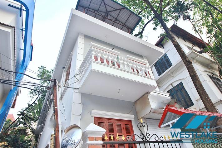 Cho Thuê Nhà 3 Phòng Ngủ Để Ở Hoặc Làm Quán Tại Đường Tô Ngọc Vân, Tây Hồ, Hà Nội. Cho Thuê Nhà 3 Phòng Ngủ Để Ở Hoặc Làm Quán Tại Đường Tô Ngọc Vân, Tây Hồ, Hà Nội.