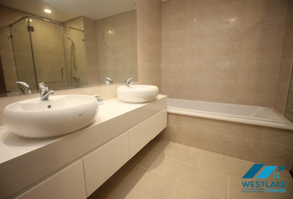 Three bedrooms apartment for rent in Vinhome Garden, Nam Tu Liem, Hanoi