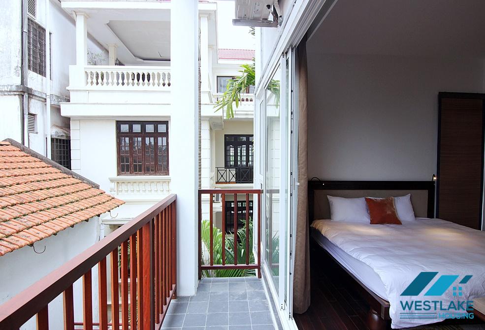 Luxurious 4 beds aparment for rent in Xom Chua, Dang Thai Mai area, Tay Ho