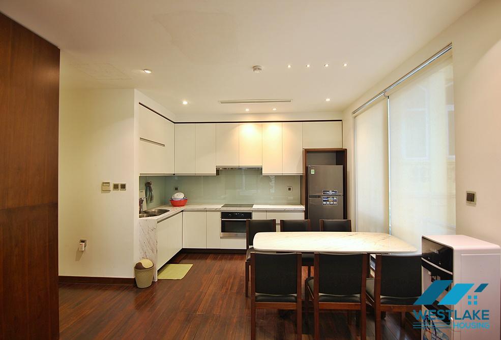 Cho Thuê Căn Hộ 02 Phòng Ngủ Rộng Đẹp Gần Hồ Tây Tại Phố Từ Hoa Tây Hồ, Hà Nội.