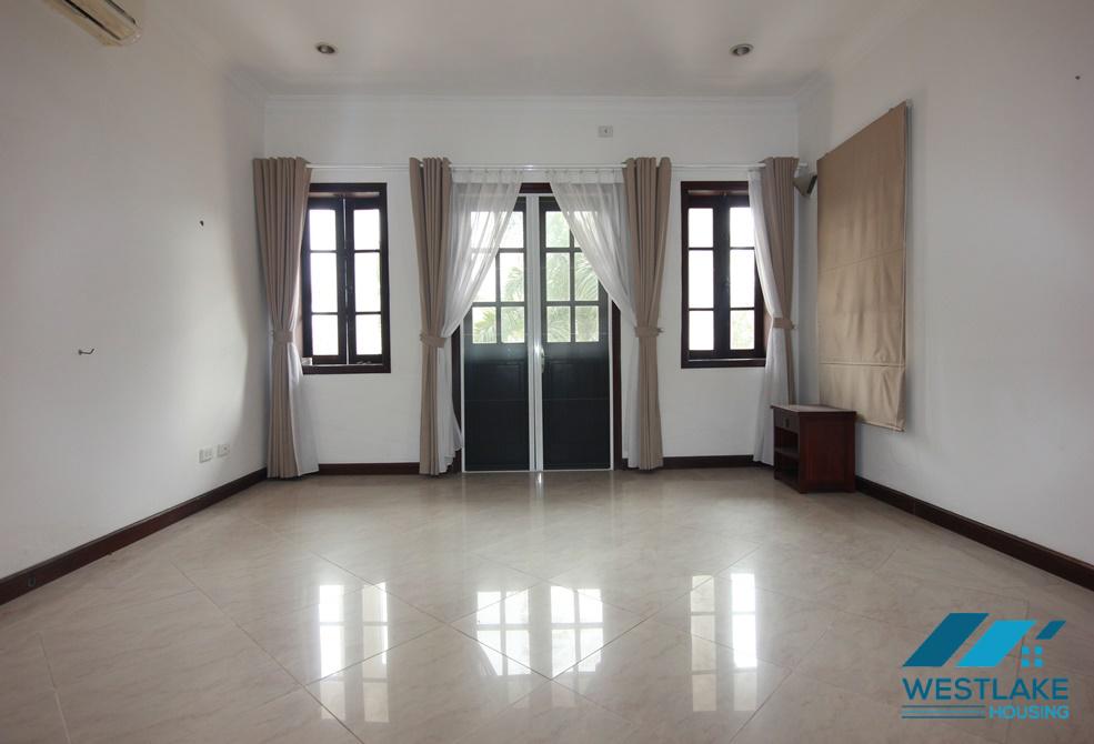 CHO THUÊ NHÀ SÂN VƯỜN ĐẸP  TẠI KHU C CIPUTRA