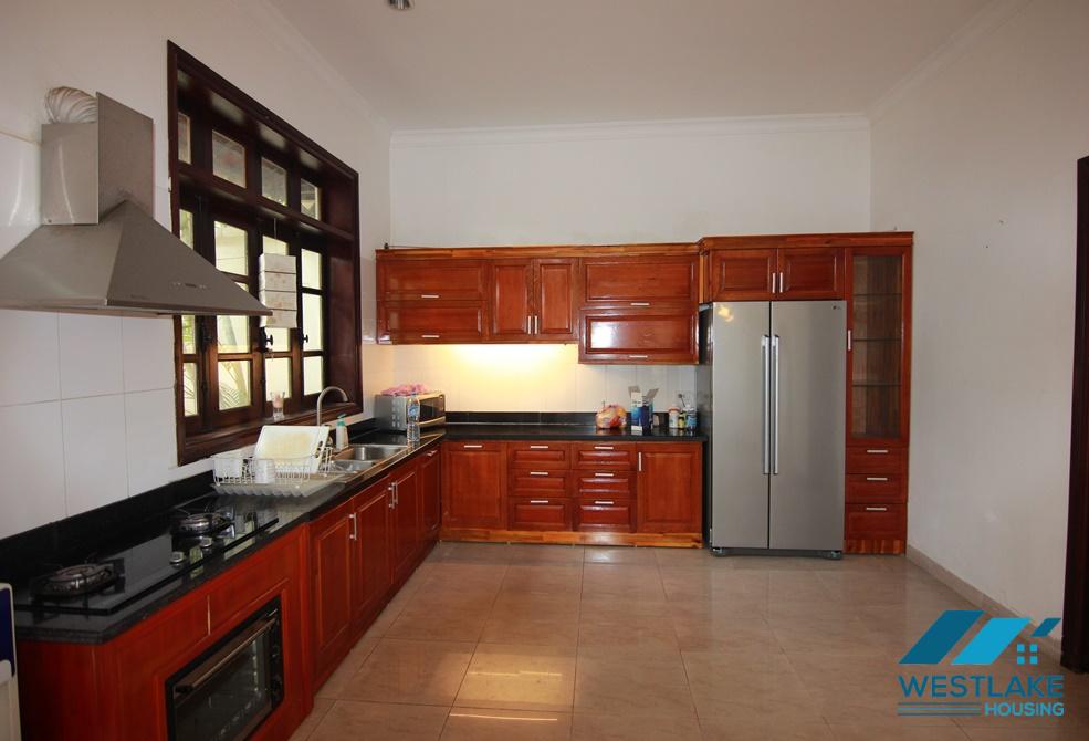 CHO THUÊ NHÀ SÂN VƯỜN ĐẸP  TẠI KHU C CIPUTRA